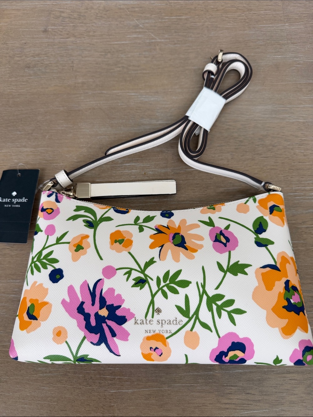 kate spade NWT Sadie crossbody in Candied Flowers print & gold tone hardware